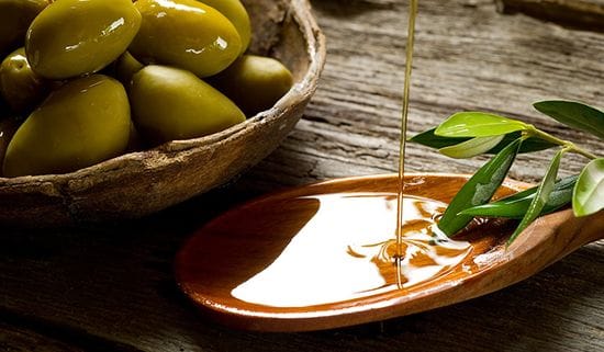 Extra Virgin Olive Oil and Your Skin